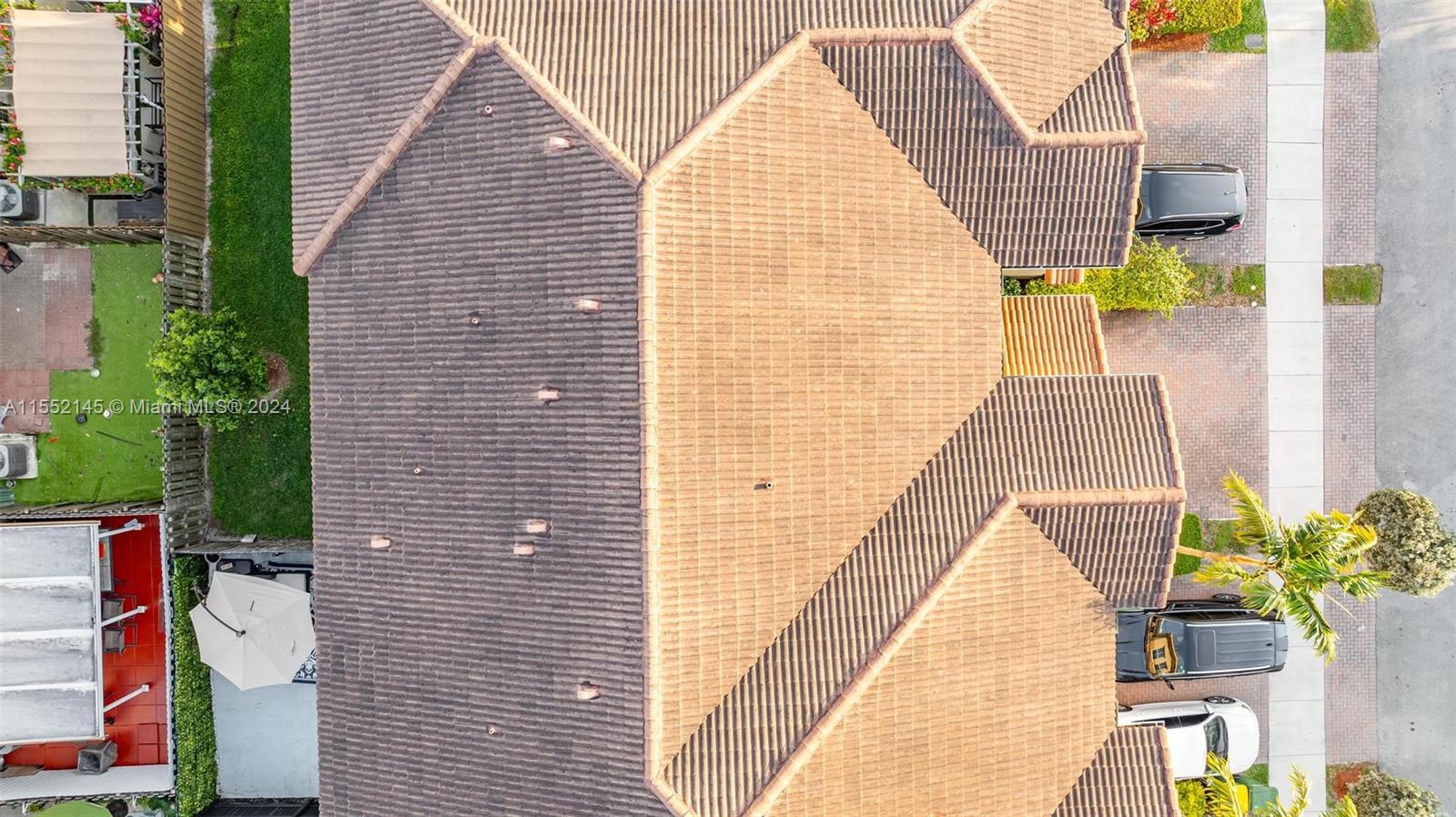 1471 SE 24th Ave, Homestead, Florida 33035, 3 Bedrooms Bedrooms, ,2 BathroomsBathrooms,Residential,For Sale,1471 SE 24th Ave,A11552145