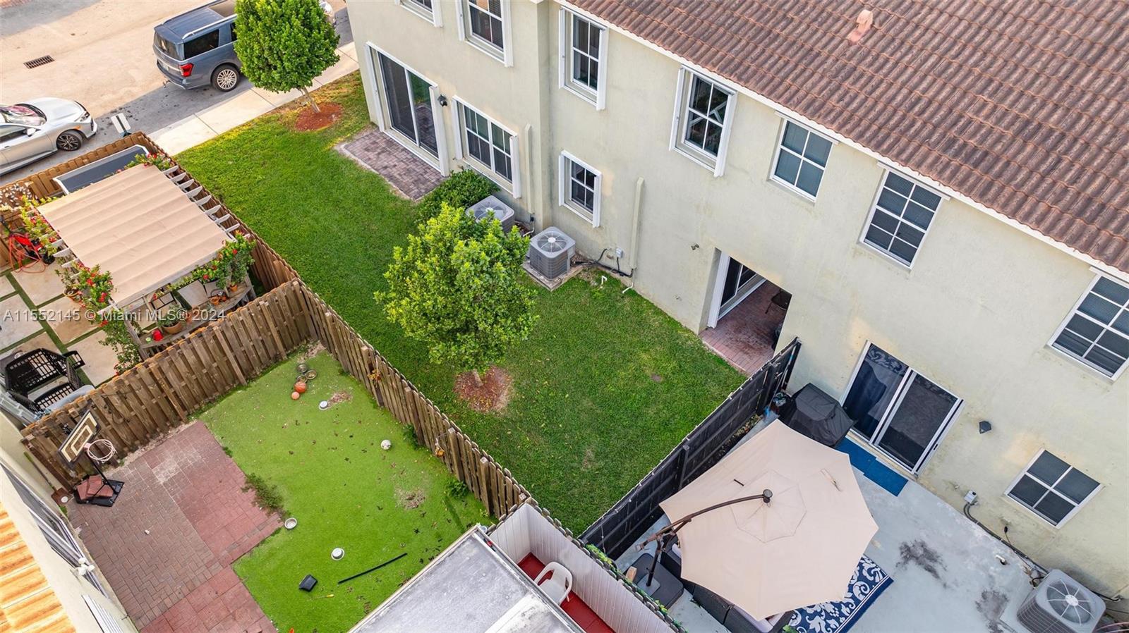 1471 SE 24th Ave, Homestead, Florida 33035, 3 Bedrooms Bedrooms, ,2 BathroomsBathrooms,Residential,For Sale,1471 SE 24th Ave,A11552145