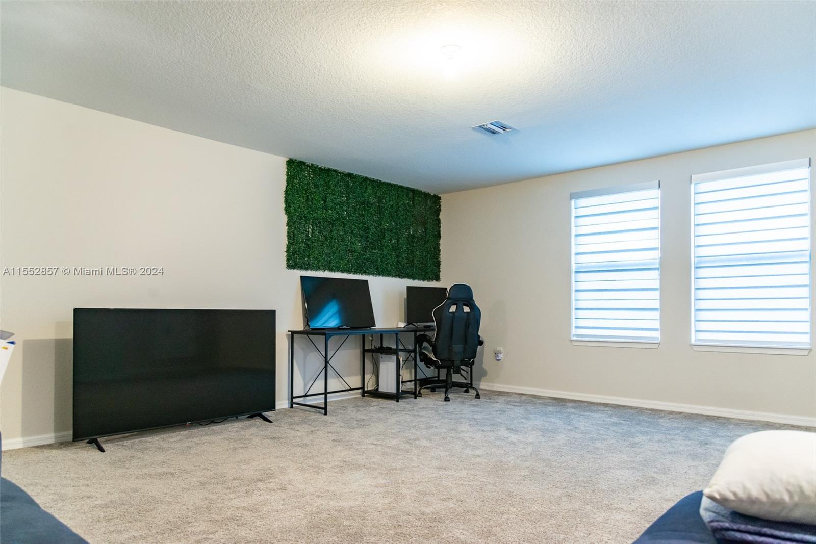 7661 NW 84th Ln, Tamarac, Florida 33321, 5 Bedrooms Bedrooms, 2 Rooms Rooms,4 BathroomsBathrooms,Residential,For Sale,7661 NW 84th Ln,A11552857