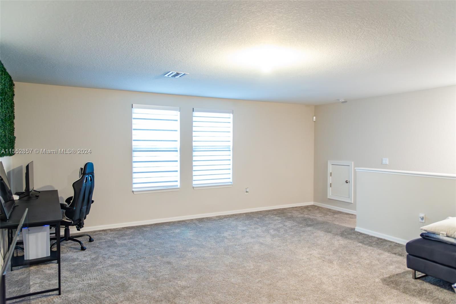 7661 NW 84th Ln, Tamarac, Florida 33321, 5 Bedrooms Bedrooms, 2 Rooms Rooms,4 BathroomsBathrooms,Residential,For Sale,7661 NW 84th Ln,A11552857