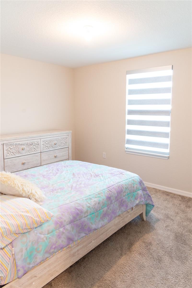 7661 NW 84th Ln, Tamarac, Florida 33321, 5 Bedrooms Bedrooms, 2 Rooms Rooms,4 BathroomsBathrooms,Residential,For Sale,7661 NW 84th Ln,A11552857