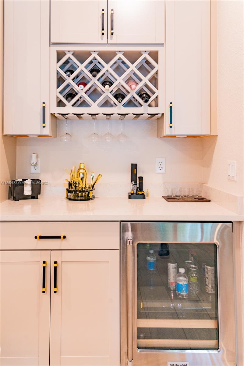 7661 NW 84th Ln, Tamarac, Florida 33321, 5 Bedrooms Bedrooms, 2 Rooms Rooms,4 BathroomsBathrooms,Residential,For Sale,7661 NW 84th Ln,A11552857