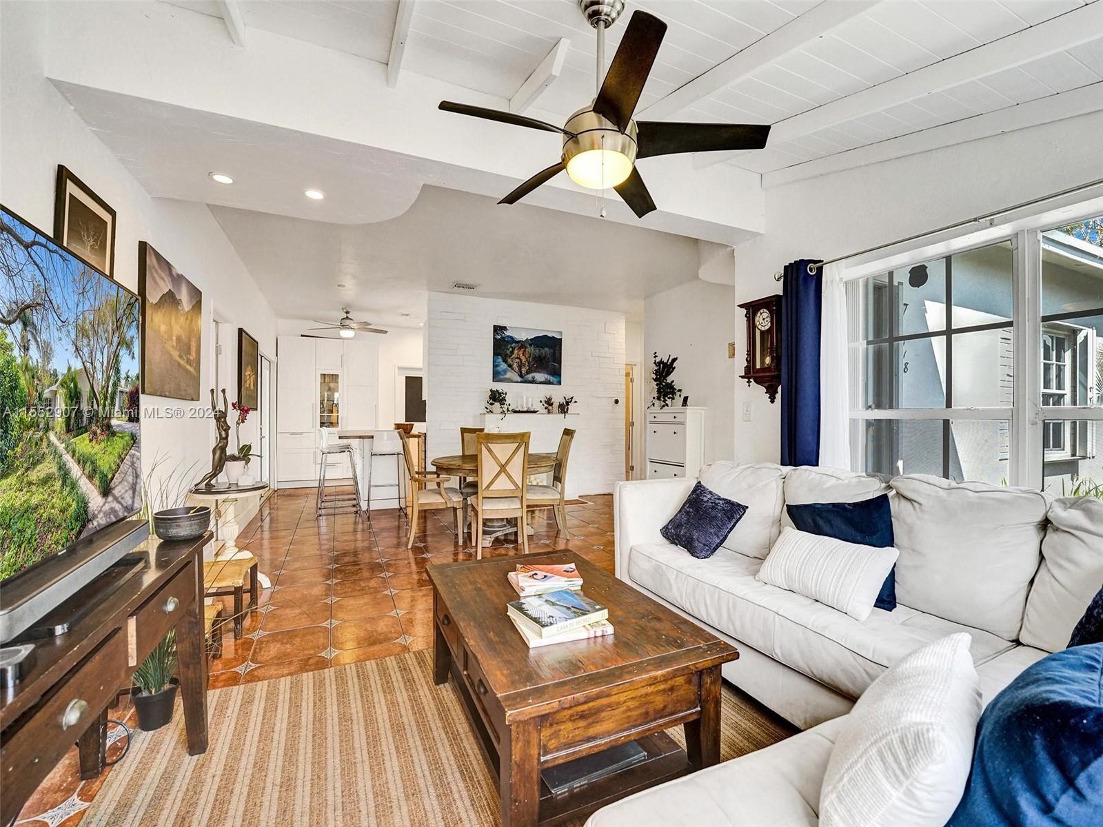 918 NE 4th Ct, Hallandale Beach, Florida 33009, 4 Bedrooms Bedrooms, ,3 BathroomsBathrooms,Residential,For Sale,918 NE 4th Ct,A11552907