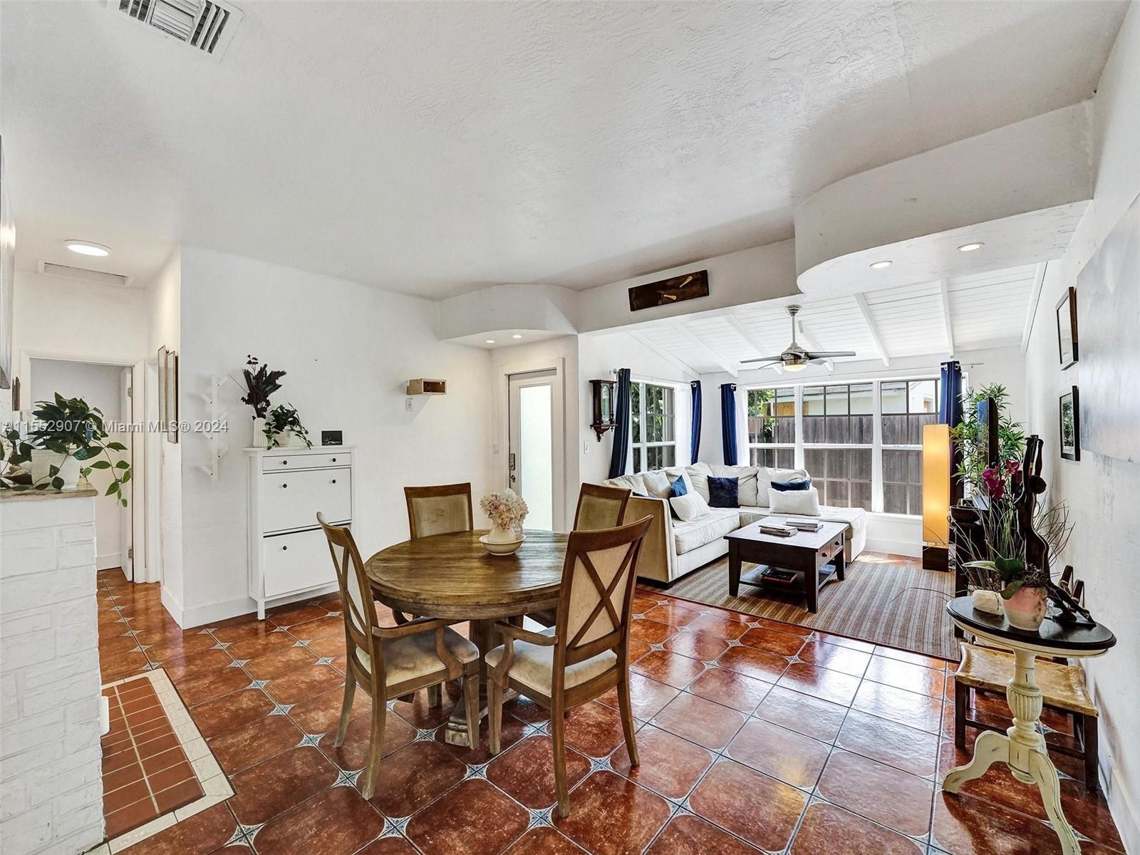 918 NE 4th Ct, Hallandale Beach, Florida 33009, 4 Bedrooms Bedrooms, ,3 BathroomsBathrooms,Residential,For Sale,918 NE 4th Ct,A11552907