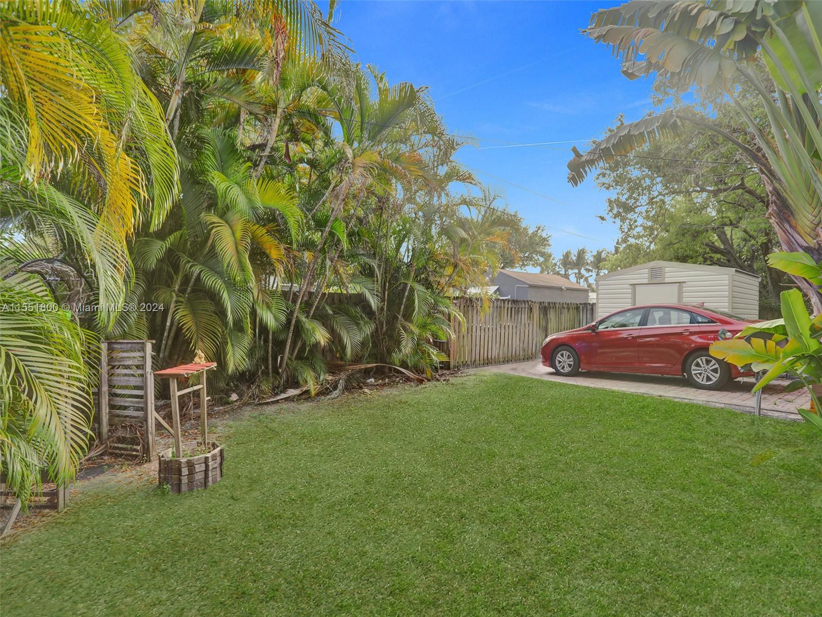 1632 Cleveland St, Hollywood, Florida 33020, 3 Bedrooms Bedrooms, ,2 BathroomsBathrooms,Residential,For Sale,1632 Cleveland St,A11551800