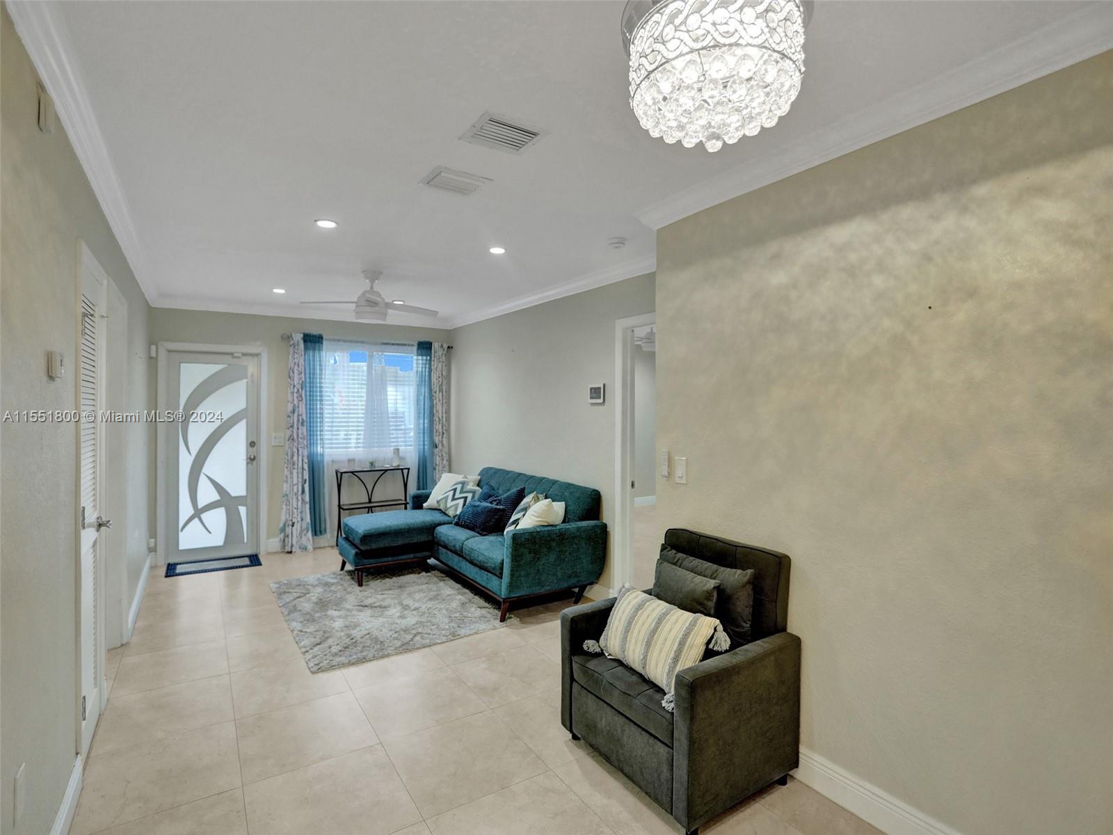 1632 Cleveland St, Hollywood, Florida 33020, 3 Bedrooms Bedrooms, ,2 BathroomsBathrooms,Residential,For Sale,1632 Cleveland St,A11551800