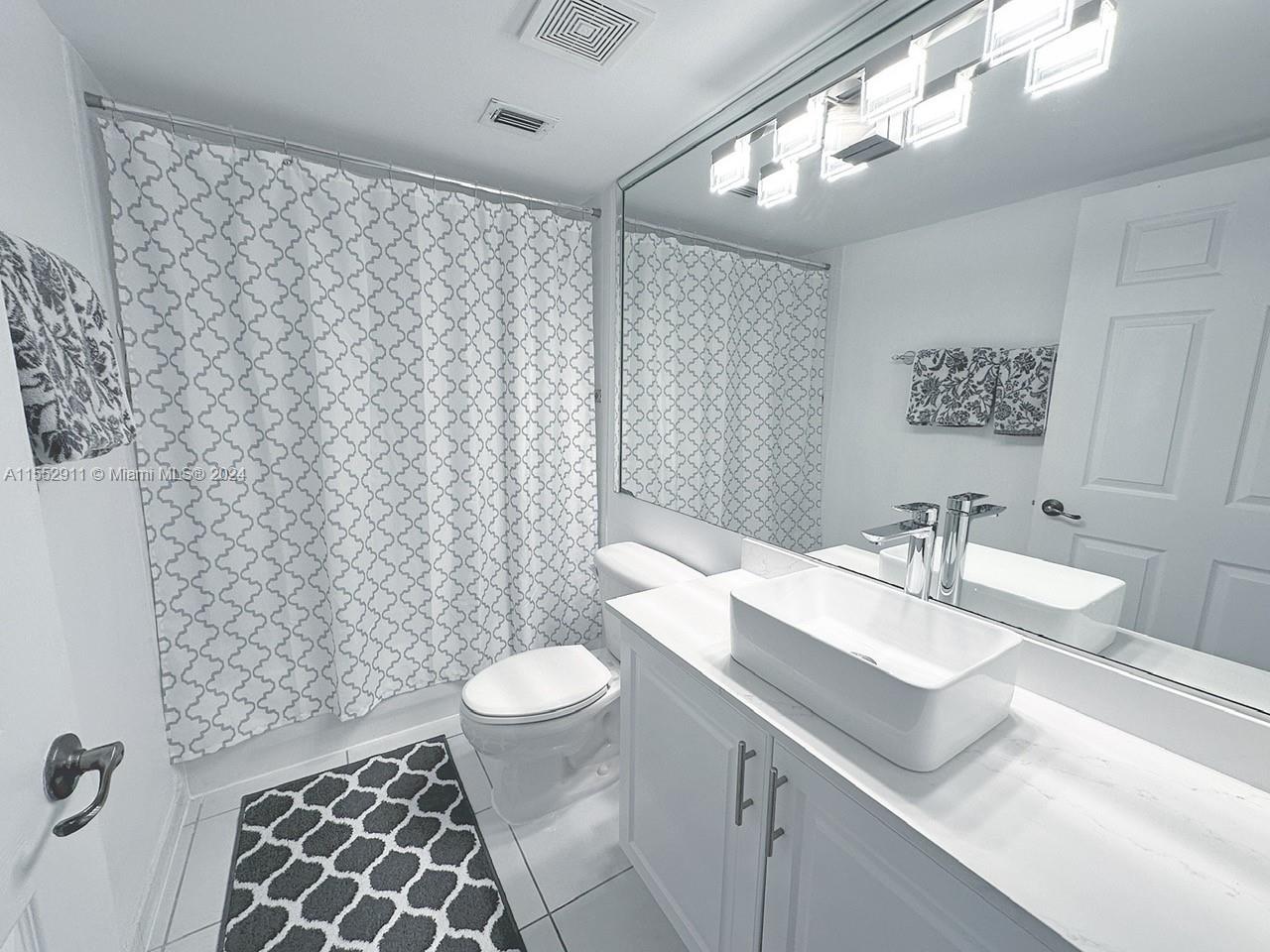 1650 Coral Way 401, Miami, Florida 33145, 3 Bedrooms Bedrooms, ,2 BathroomsBathrooms,Residential,For Sale,1650 Coral Way 401,A11552911