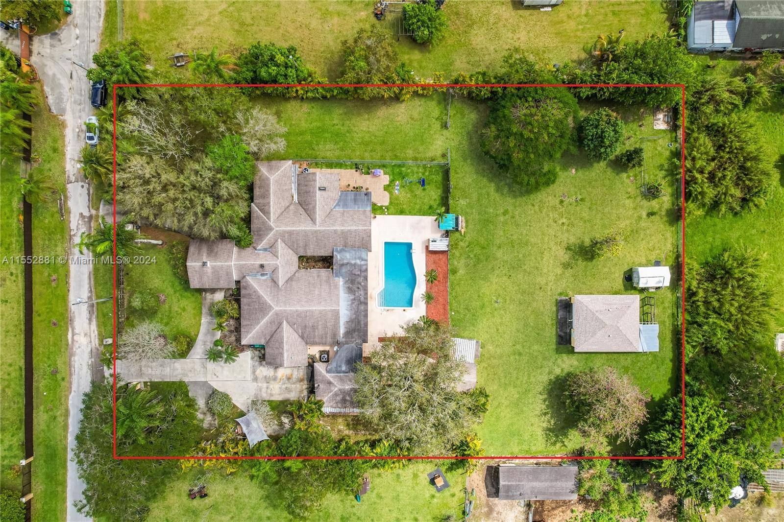 18500 SW 206th St, Miami, Florida 33187, 4 Bedrooms Bedrooms, ,4 BathroomsBathrooms,Residential,For Sale,18500 SW 206th St,A11552881