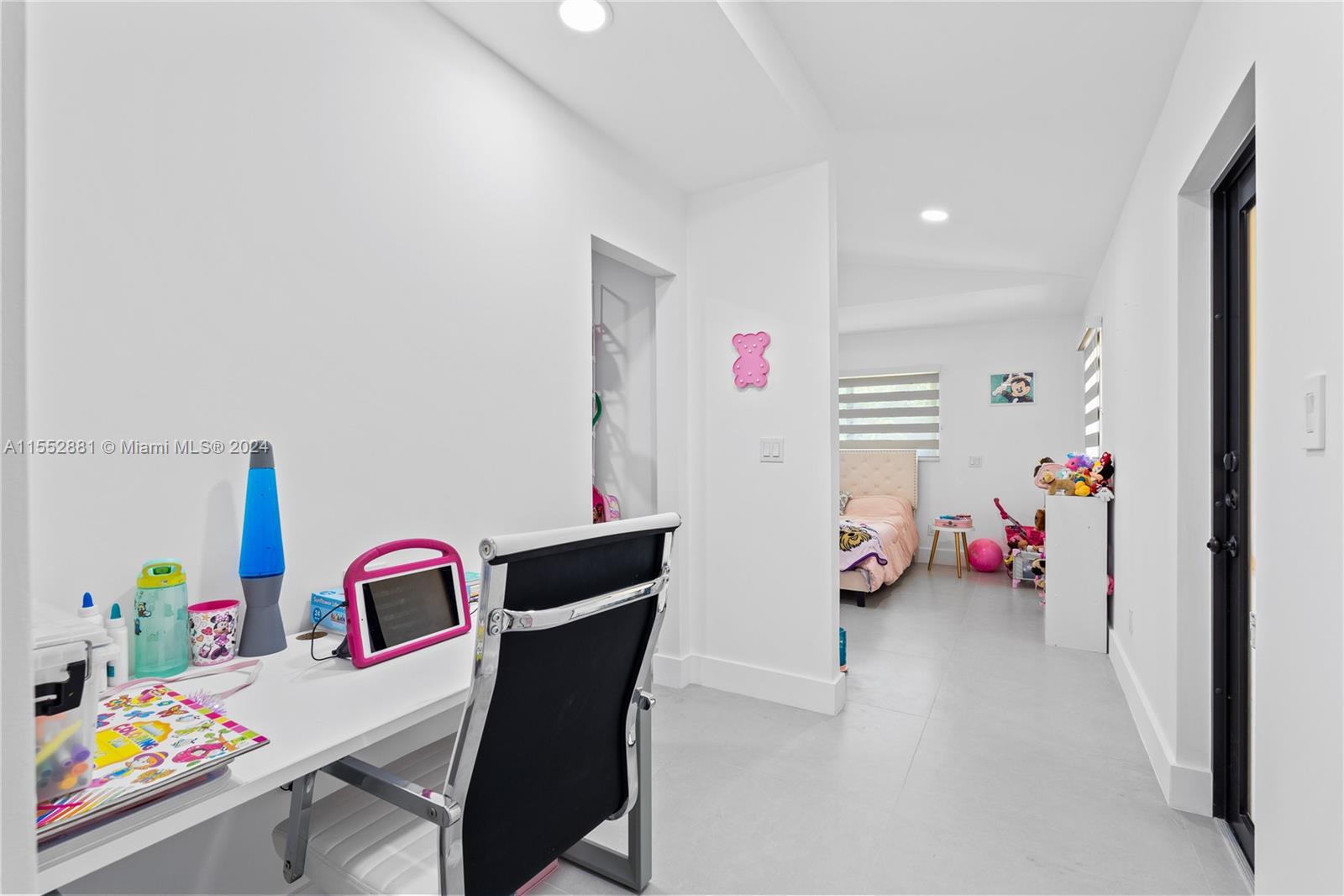 18500 SW 206th St, Miami, Florida 33187, 4 Bedrooms Bedrooms, ,4 BathroomsBathrooms,Residential,For Sale,18500 SW 206th St,A11552881