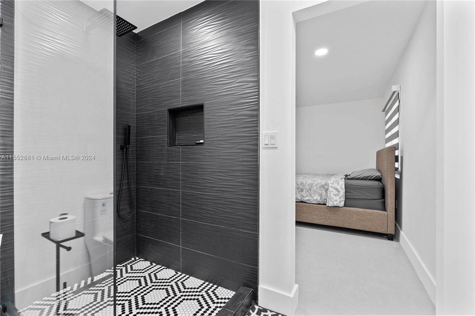 18500 SW 206th St, Miami, Florida 33187, 4 Bedrooms Bedrooms, ,4 BathroomsBathrooms,Residential,For Sale,18500 SW 206th St,A11552881