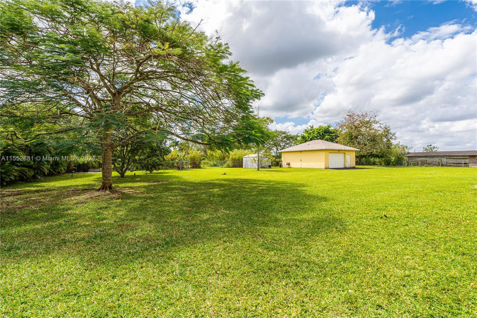 18500 SW 206th St, Miami, Florida 33187, 4 Bedrooms Bedrooms, ,4 BathroomsBathrooms,Residential,For Sale,18500 SW 206th St,A11552881