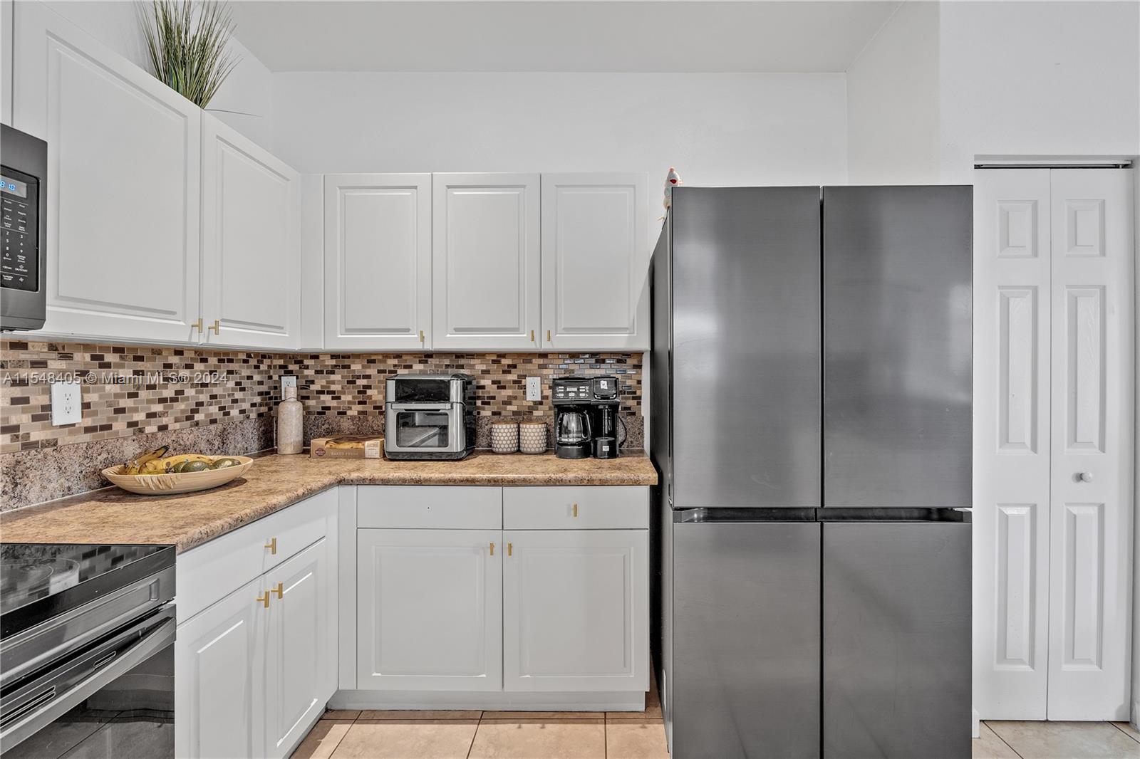 320 NE 36th Ave Rd, Homestead, Florida 33033, 4 Bedrooms Bedrooms, ,2 BathroomsBathrooms,Residential,For Sale,320 NE 36th Ave Rd,A11548405