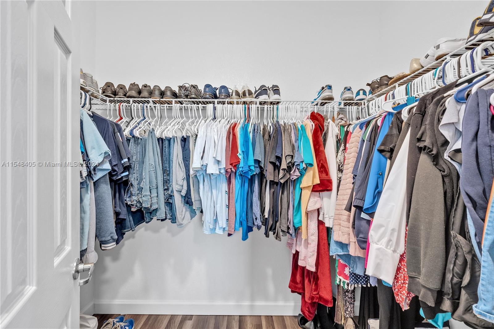 320 NE 36th Ave Rd, Homestead, Florida 33033, 4 Bedrooms Bedrooms, ,2 BathroomsBathrooms,Residential,For Sale,320 NE 36th Ave Rd,A11548405