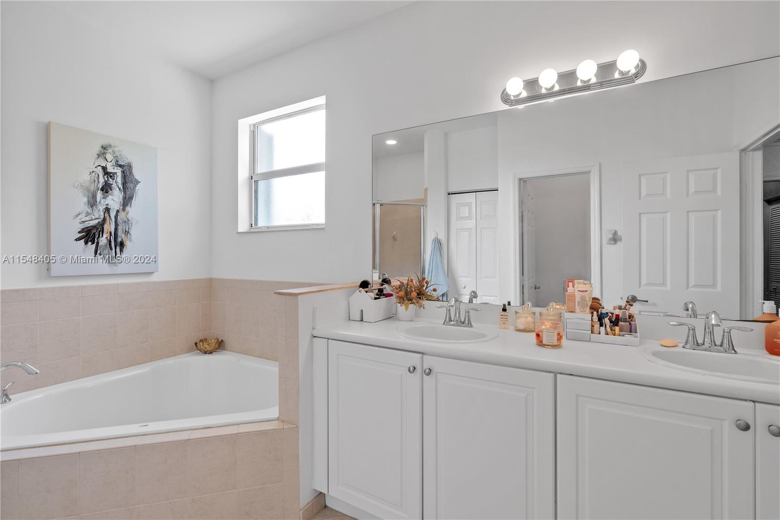 320 NE 36th Ave Rd, Homestead, Florida 33033, 4 Bedrooms Bedrooms, ,2 BathroomsBathrooms,Residential,For Sale,320 NE 36th Ave Rd,A11548405