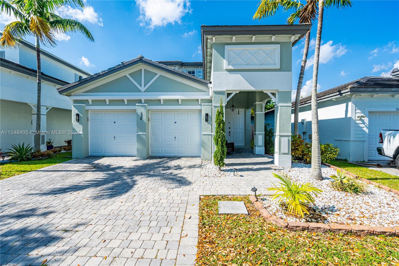 320 NE 36th Ave Rd, Homestead, Florida 33033, 4 Bedrooms Bedrooms, ,2 BathroomsBathrooms,Residential,For Sale,320 NE 36th Ave Rd,A11548405