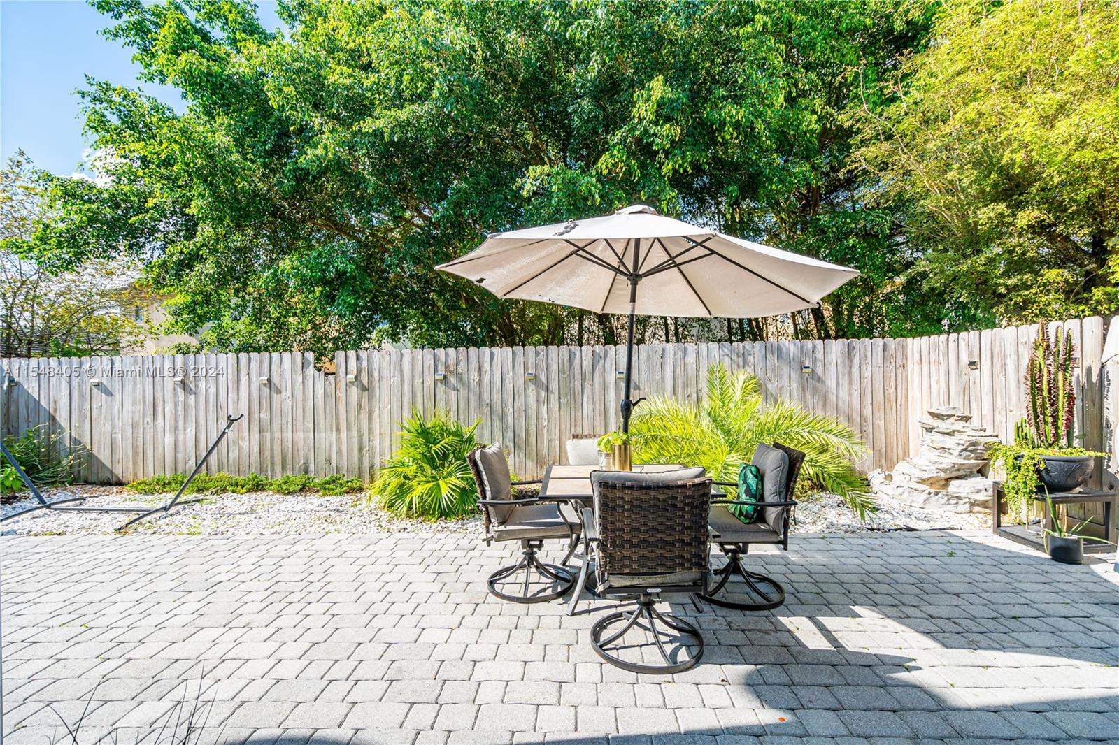 320 NE 36th Ave Rd, Homestead, Florida 33033, 4 Bedrooms Bedrooms, ,2 BathroomsBathrooms,Residential,For Sale,320 NE 36th Ave Rd,A11548405