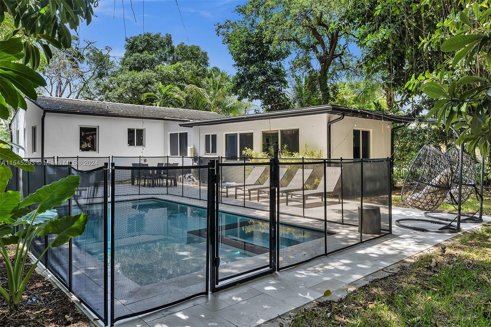 147 NW 87th St, El Portal, Florida 33150, 3 Bedrooms Bedrooms, ,2 BathroomsBathrooms,Residential,For Sale,147 NW 87th St,A11545293