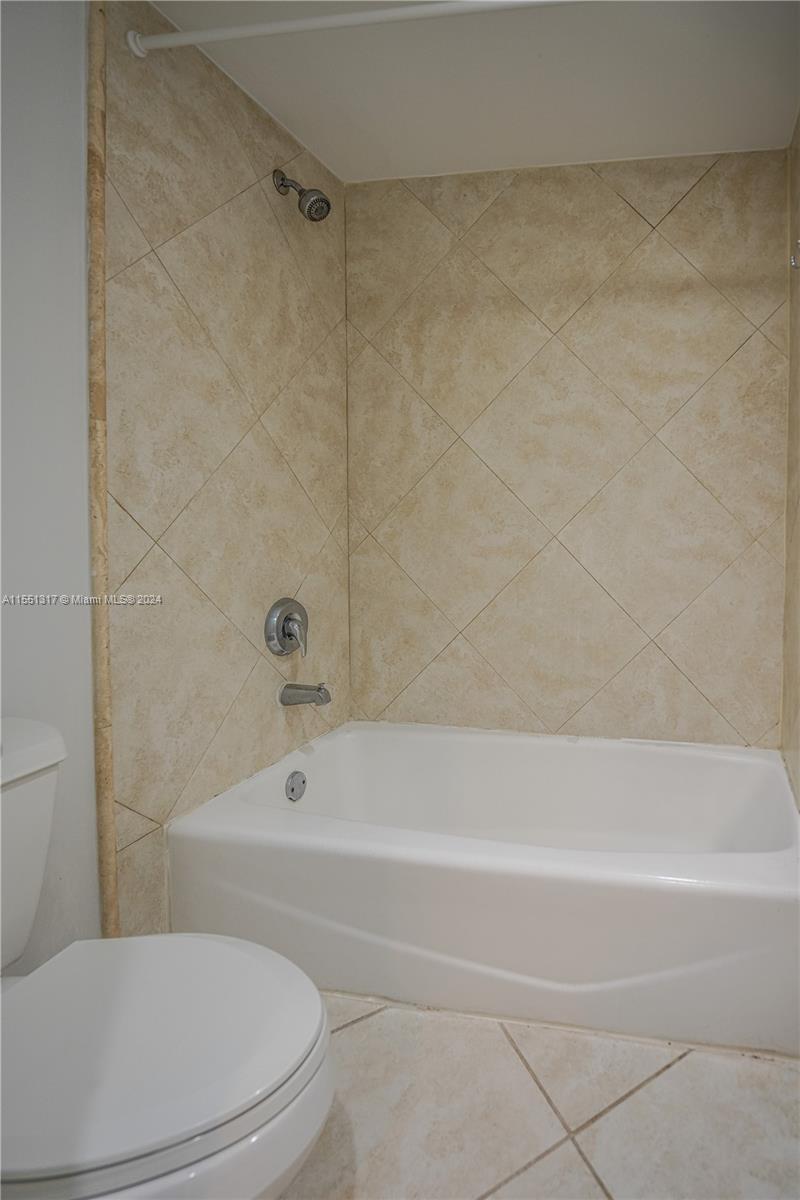 401 69th St 609, Miami Beach, Florida 33141, 1 Bedroom Bedrooms, ,1 BathroomBathrooms,Residential,For Sale,401 69th St 609,A11551317