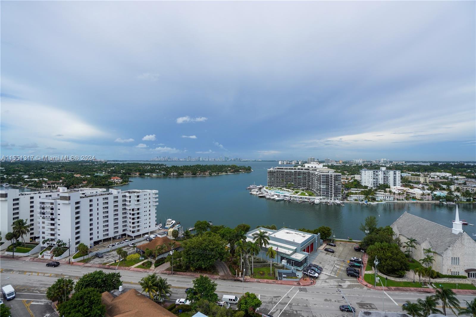 401 69th St 609, Miami Beach, Florida 33141, 1 Bedroom Bedrooms, ,1 BathroomBathrooms,Residential,For Sale,401 69th St 609,A11551317