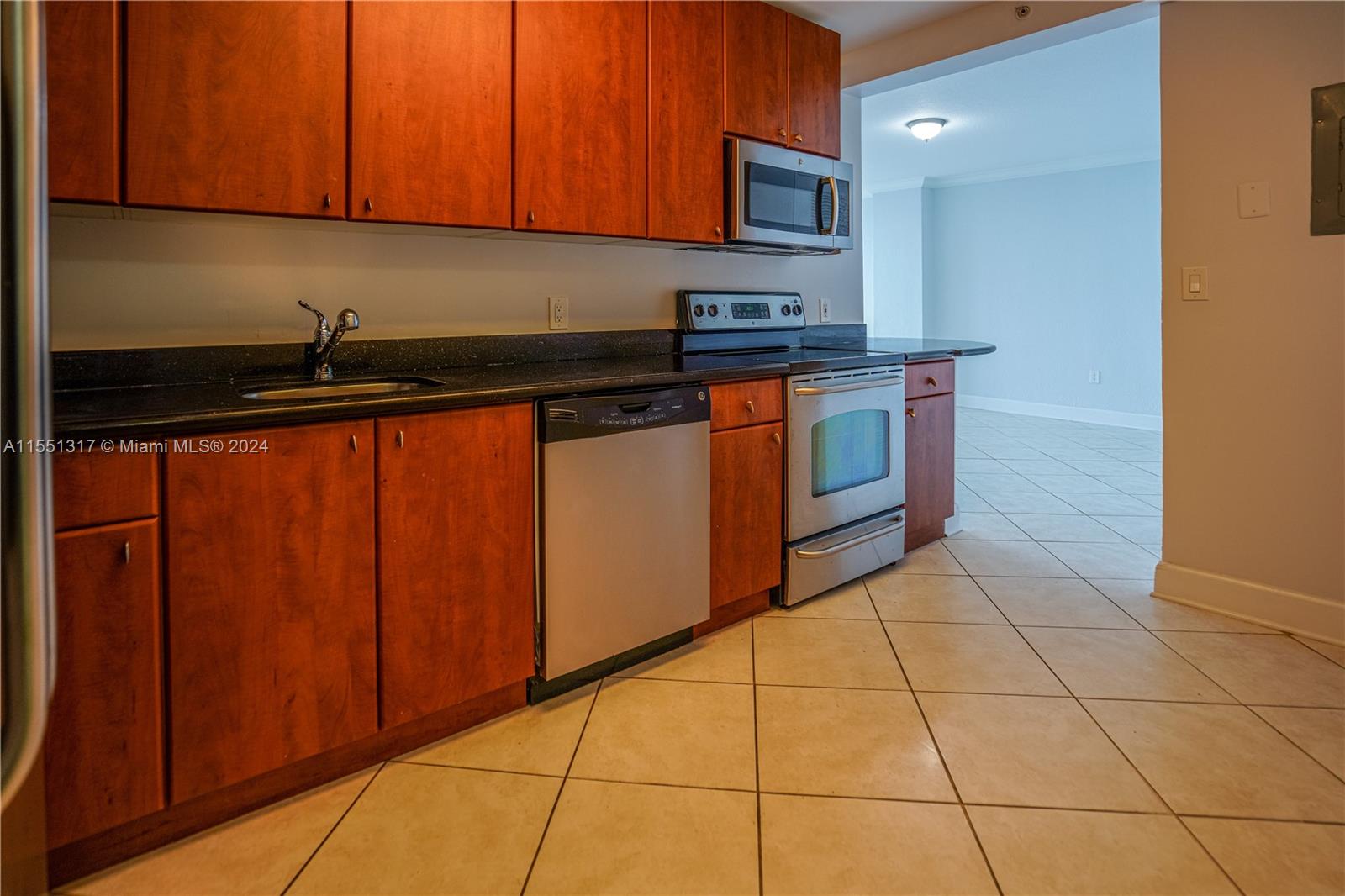 401 69th St 609, Miami Beach, Florida 33141, 1 Bedroom Bedrooms, ,1 BathroomBathrooms,Residential,For Sale,401 69th St 609,A11551317