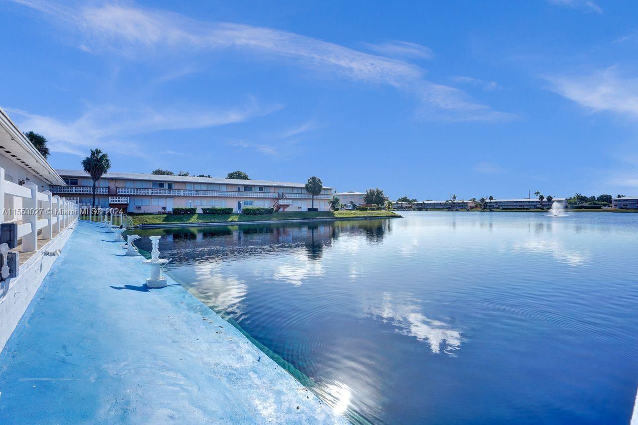 815 SW 10th Ter 17V, Hallandale Beach, Florida 33009, 1 Bedroom Bedrooms, ,1 BathroomBathrooms,Residential,For Sale,815 SW 10th Ter 17V,A11553027