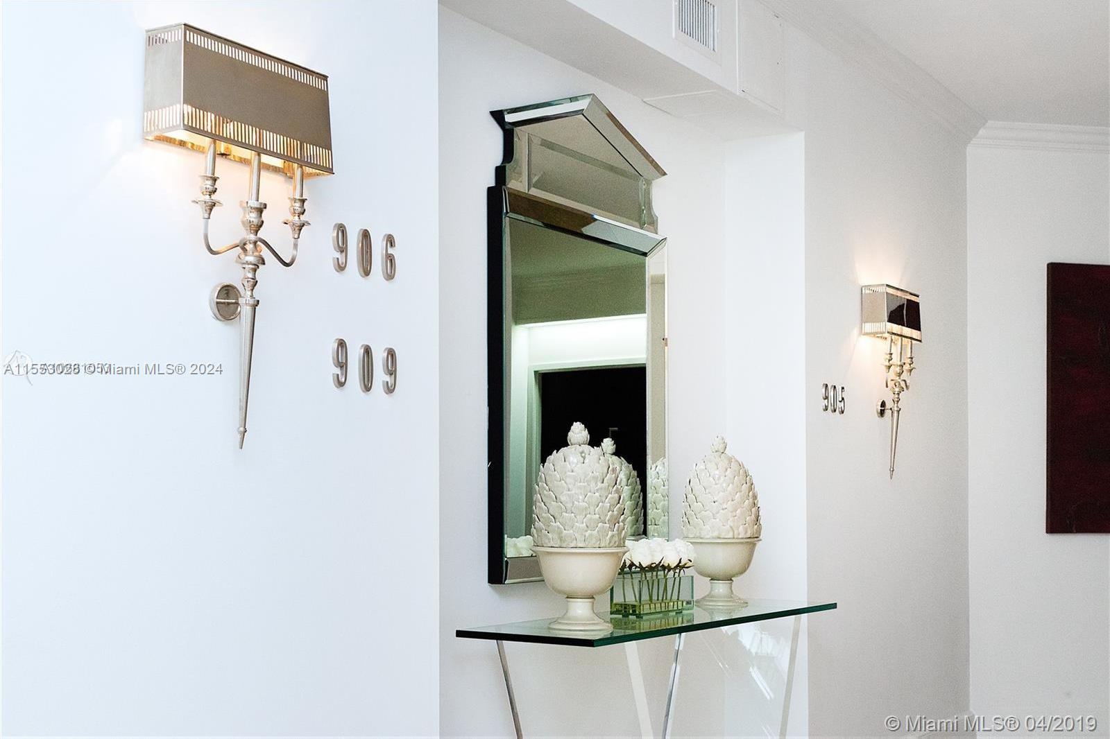 300 S Pointe Dr 909, Miami Beach, Florida 33139, 1 Bedroom Bedrooms, ,1 BathroomBathrooms,Residential,For Sale,300 S Pointe Dr 909,A11553028