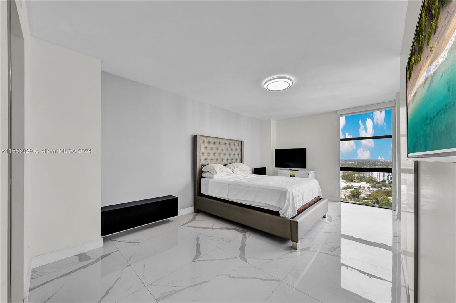 20335 W Country Club Dr 2602, Aventura, Florida 33180, 2 Bedrooms Bedrooms, ,2 BathroomsBathrooms,Residential,For Sale,20335 W Country Club Dr 2602,A11553029