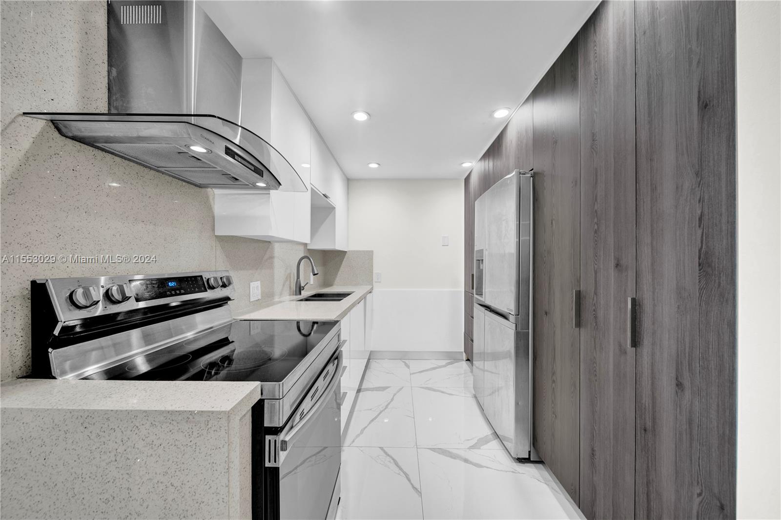 20335 W Country Club Dr 2602, Aventura, Florida 33180, 2 Bedrooms Bedrooms, ,2 BathroomsBathrooms,Residential,For Sale,20335 W Country Club Dr 2602,A11553029