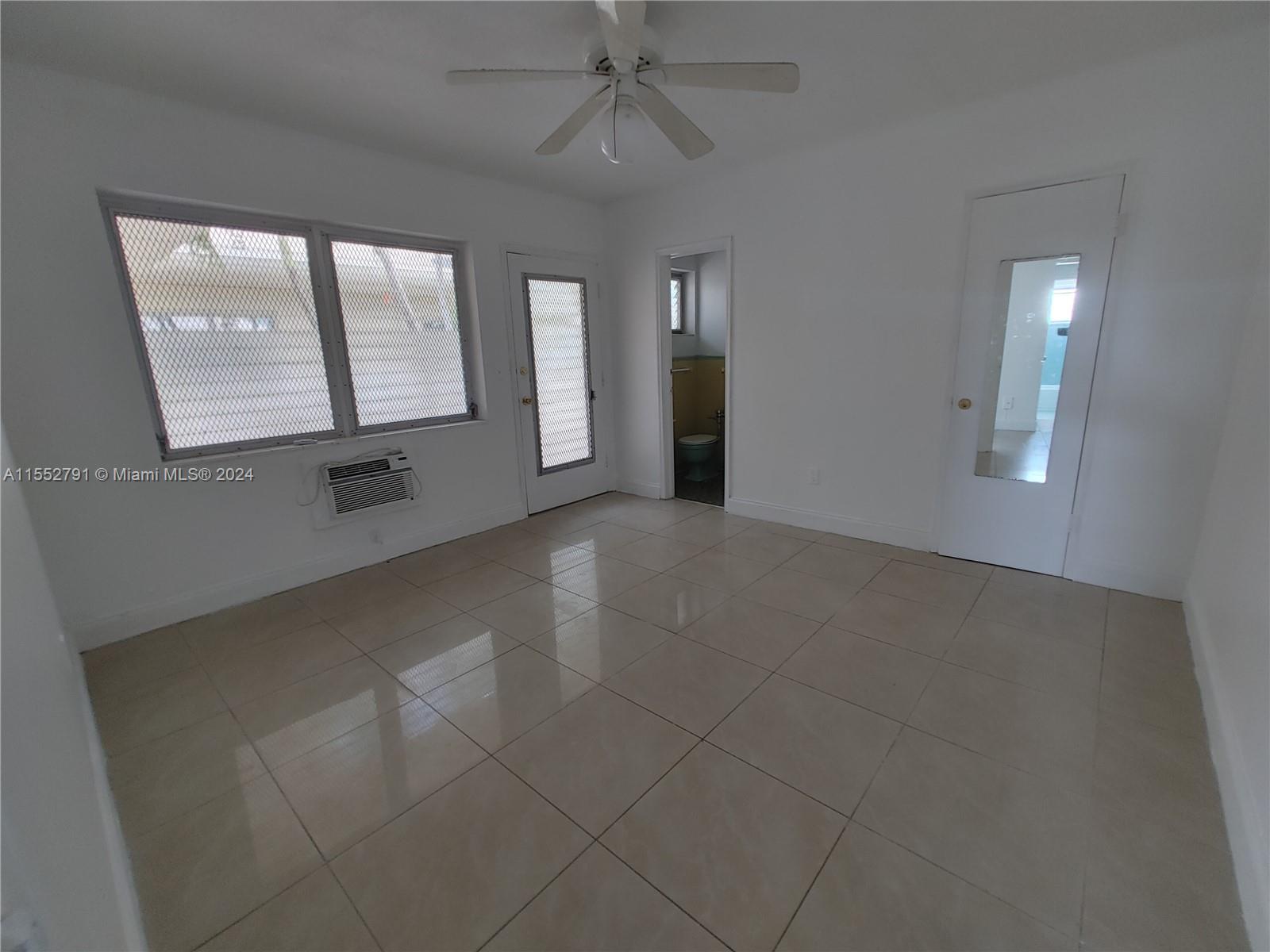 8420 Byron Ave 11, Miami Beach, Florida 33141, 2 Bedrooms Bedrooms, ,2 BathroomsBathrooms,Residential,For Sale,8420 Byron Ave 11,A11552791