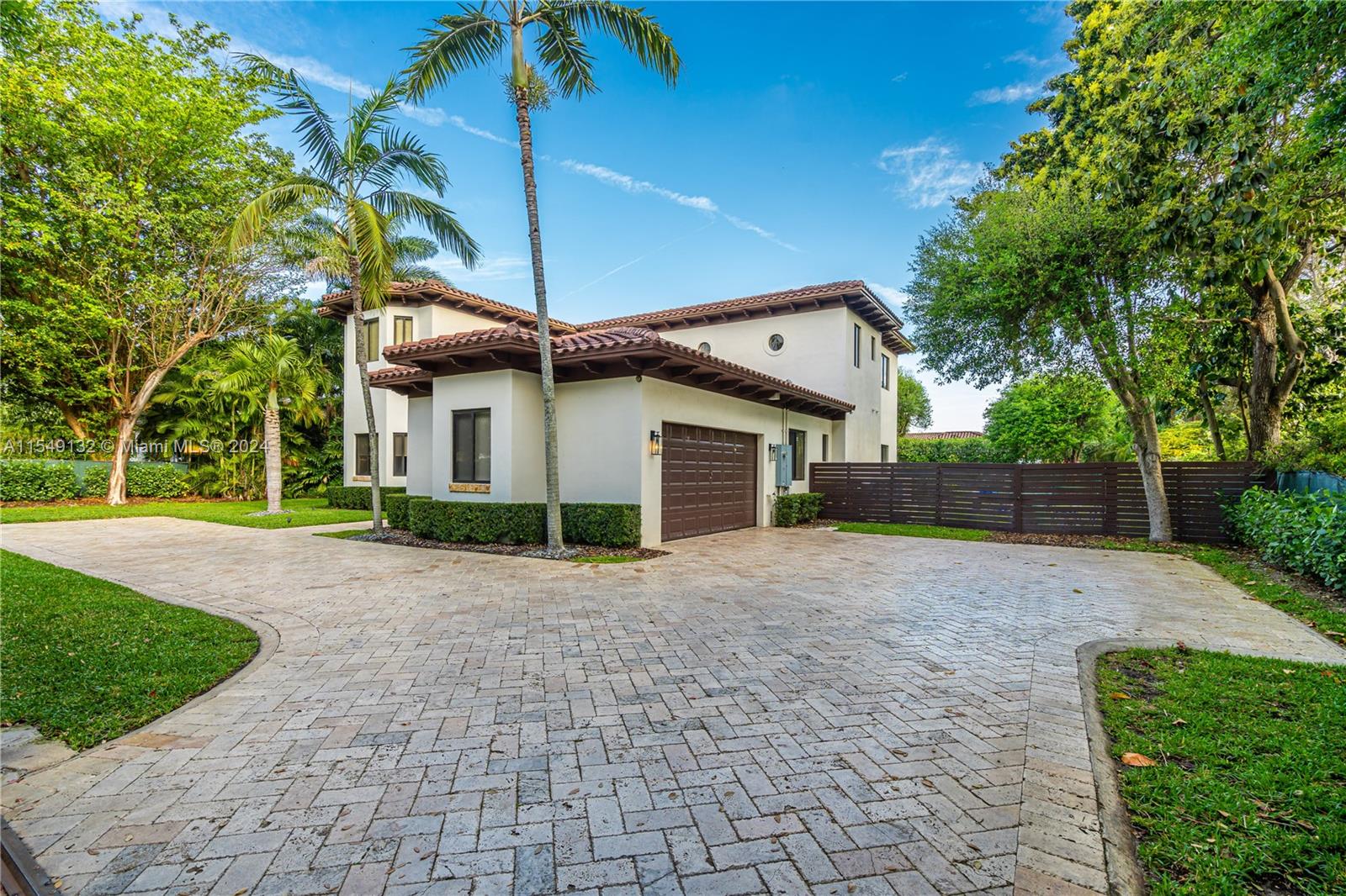 8675 SW 122nd St, Miami, Florida 33156, 5 Bedrooms Bedrooms, ,4 BathroomsBathrooms,Residential,For Sale,8675 SW 122nd St,A11549132
