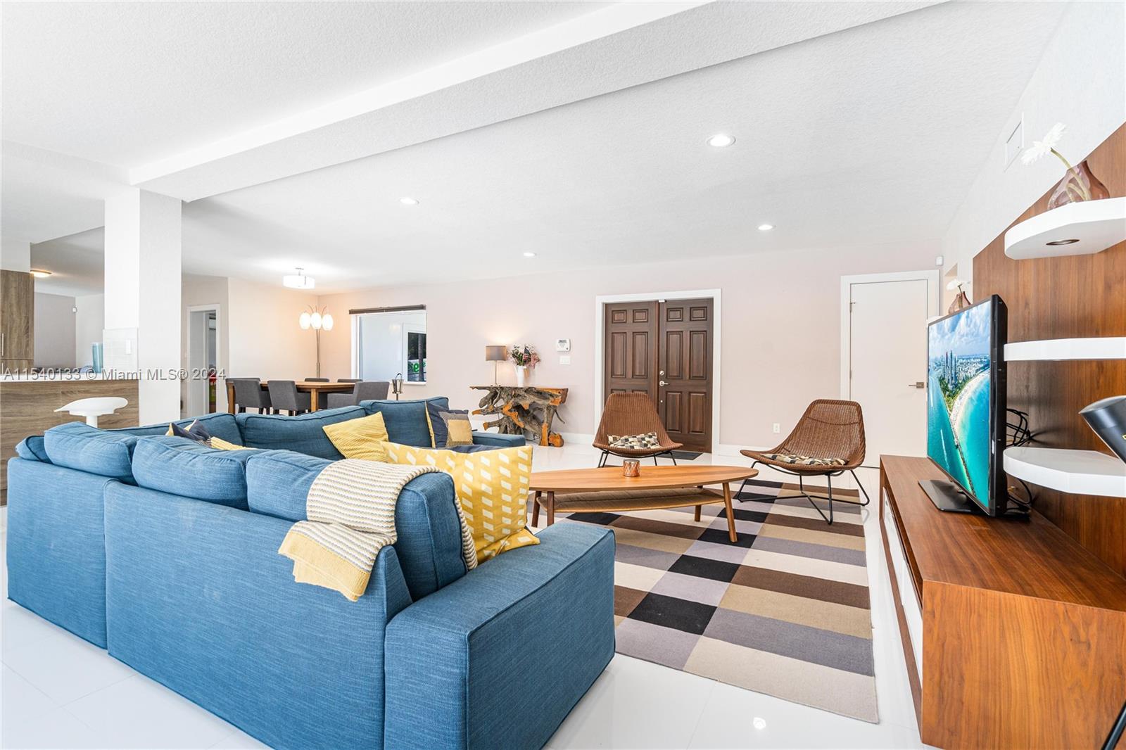 1940 NE 186th Dr, North Miami Beach, Florida 33179, 4 Bedrooms Bedrooms, ,2 BathroomsBathrooms,Residential,For Sale,1940 NE 186th Dr,A11540133