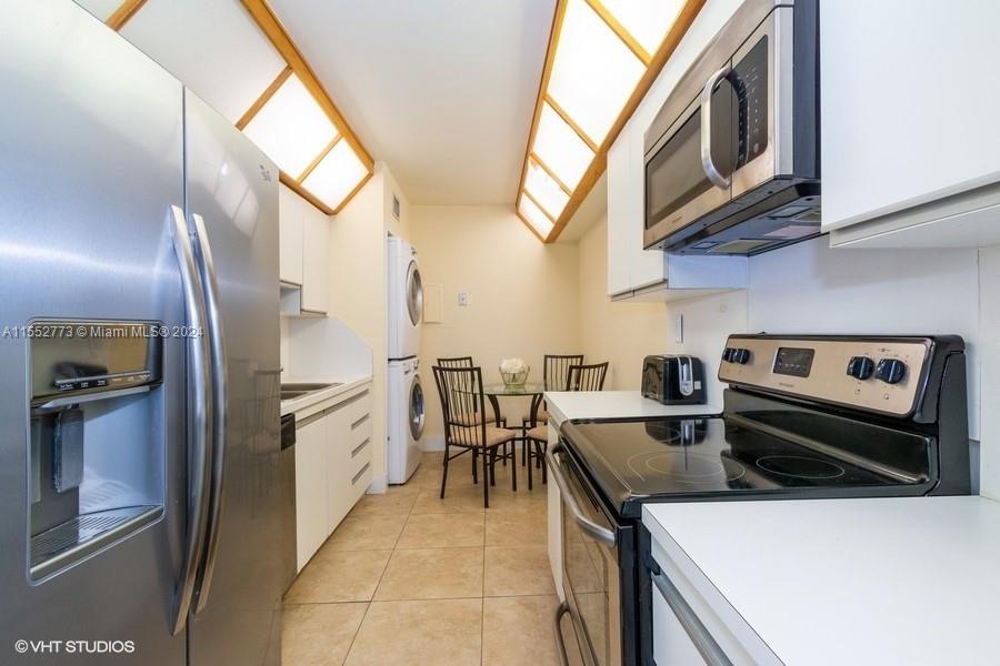 19707 Turnberry Way 23C, Aventura, Florida 33180, 1 Bedroom Bedrooms, ,1 BathroomBathrooms,Residentiallease,For Rent,19707 Turnberry Way 23C,A11552773