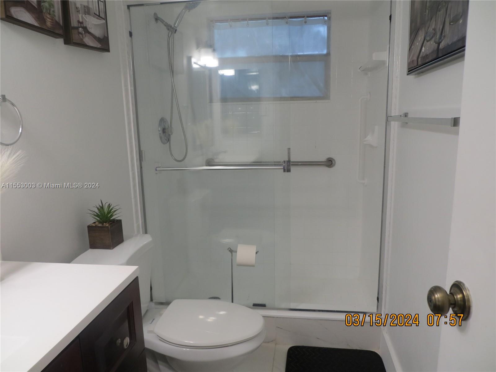 8341 Sands Point Blvd B102, Tamarac, Florida 33321, 2 Bedrooms Bedrooms, ,2 BathroomsBathrooms,Residential,For Sale,8341 Sands Point Blvd B102,A11553003