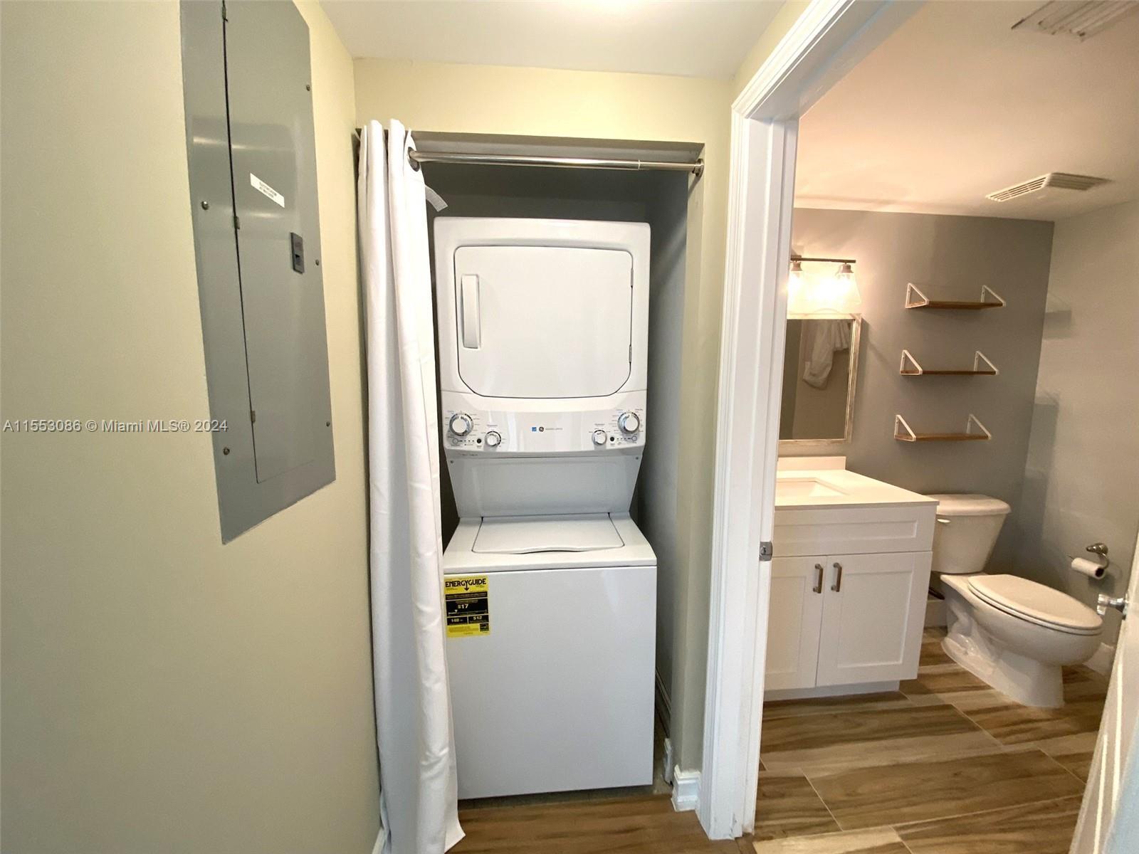 117 NW 42nd Ave 612, Miami, Florida 33126, 2 Bedrooms Bedrooms, ,2 BathroomsBathrooms,Residential,For Sale,117 NW 42nd Ave 612,A11553086