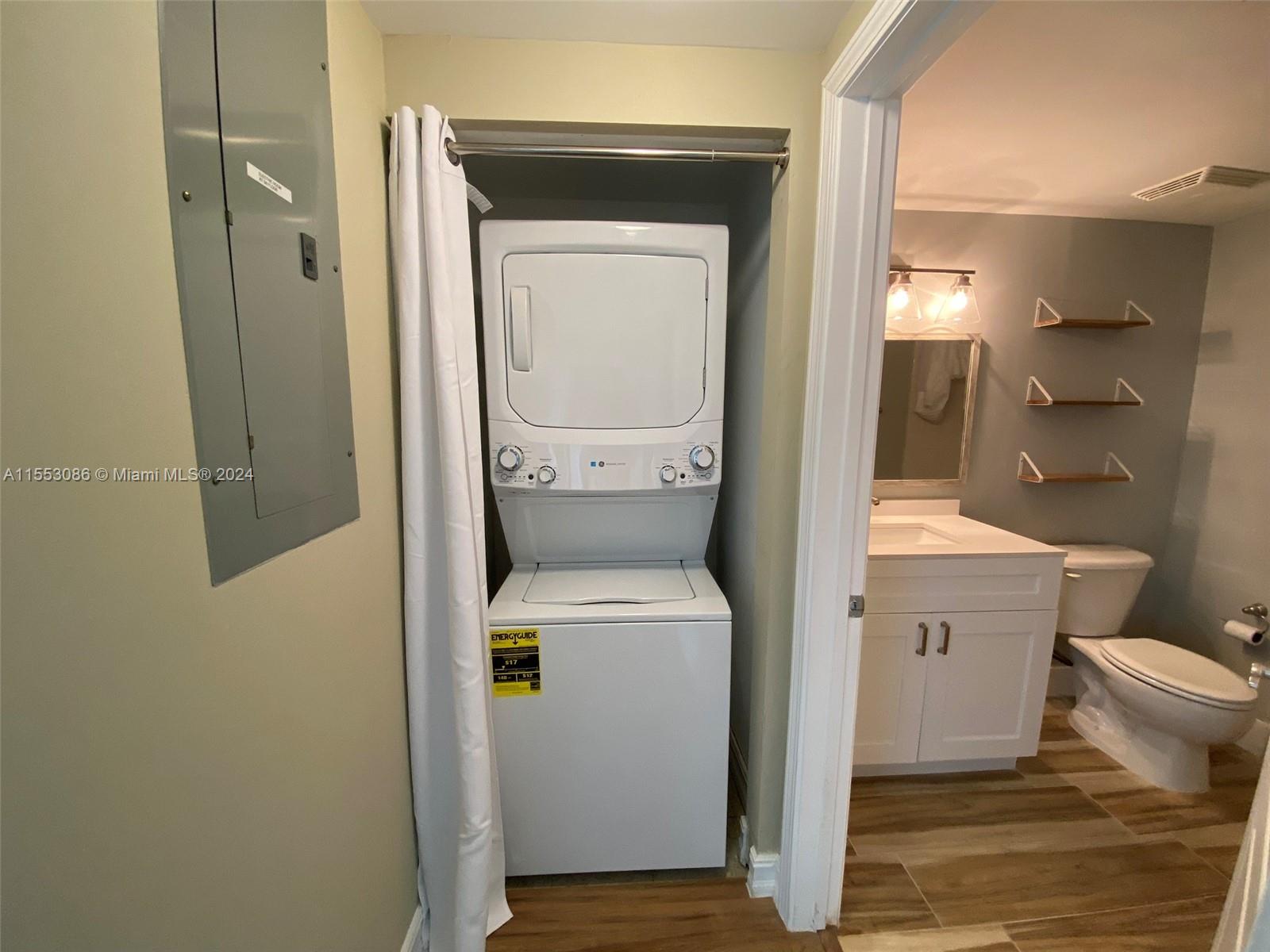 117 NW 42nd Ave 612, Miami, Florida 33126, 2 Bedrooms Bedrooms, ,2 BathroomsBathrooms,Residential,For Sale,117 NW 42nd Ave 612,A11553086