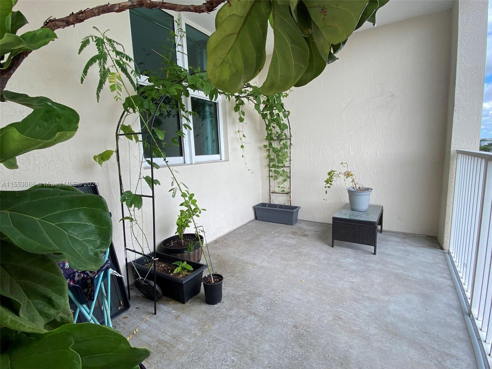 117 NW 42nd Ave 612, Miami, Florida 33126, 2 Bedrooms Bedrooms, ,2 BathroomsBathrooms,Residential,For Sale,117 NW 42nd Ave 612,A11553086