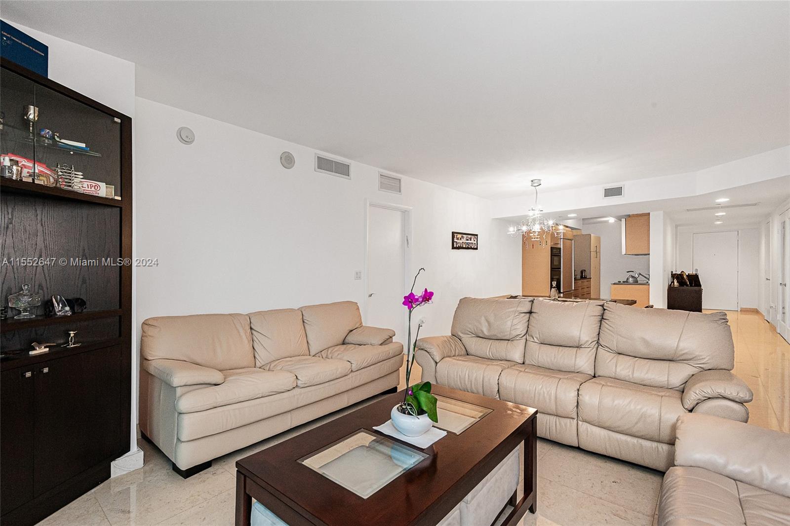 1850 S Ocean Dr 2007, Hallandale Beach, Florida 33009, 3 Bedrooms Bedrooms, ,3 BathroomsBathrooms,Residential,For Sale,1850 S Ocean Dr 2007,A11552647