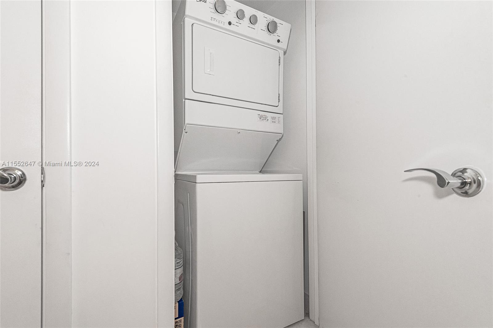 1850 S Ocean Dr 2007, Hallandale Beach, Florida 33009, 3 Bedrooms Bedrooms, ,3 BathroomsBathrooms,Residential,For Sale,1850 S Ocean Dr 2007,A11552647