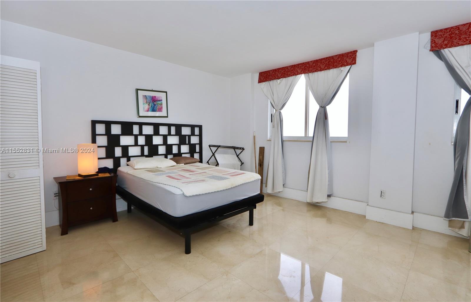 6422 Collins Ave 1603, Miami Beach, Florida 33141, 2 Bedrooms Bedrooms, ,2 BathroomsBathrooms,Residential,For Sale,6422 Collins Ave 1603,A11552831