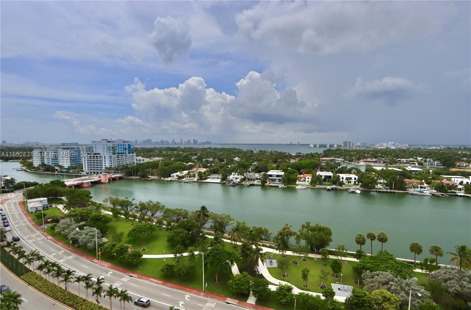 6422 Collins Ave 1603, Miami Beach, Florida 33141, 2 Bedrooms Bedrooms, ,2 BathroomsBathrooms,Residential,For Sale,6422 Collins Ave 1603,A11552831