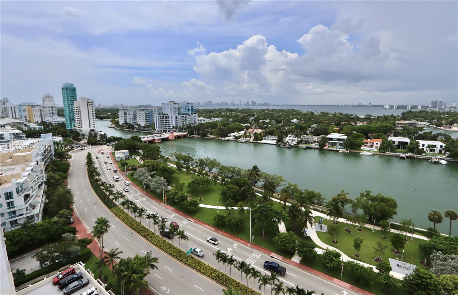 6422 Collins Ave 1603, Miami Beach, Florida 33141, 2 Bedrooms Bedrooms, ,2 BathroomsBathrooms,Residential,For Sale,6422 Collins Ave 1603,A11552831