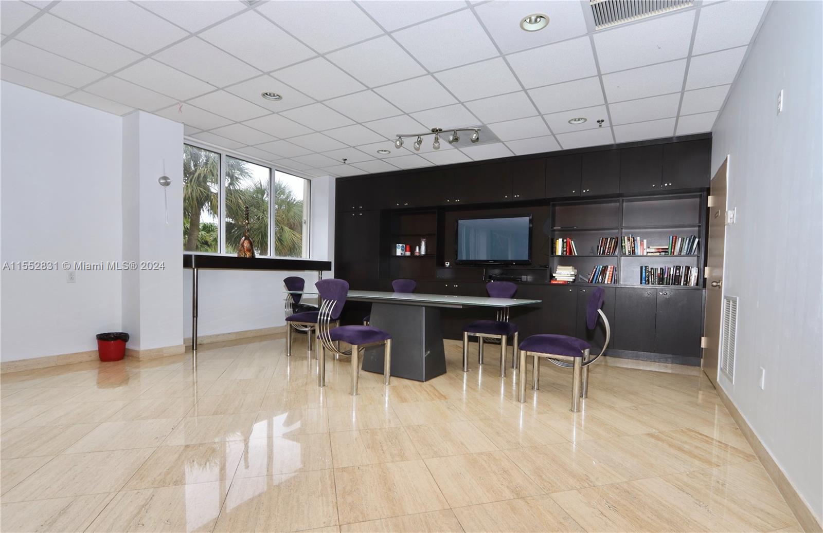 6422 Collins Ave 1603, Miami Beach, Florida 33141, 2 Bedrooms Bedrooms, ,2 BathroomsBathrooms,Residential,For Sale,6422 Collins Ave 1603,A11552831