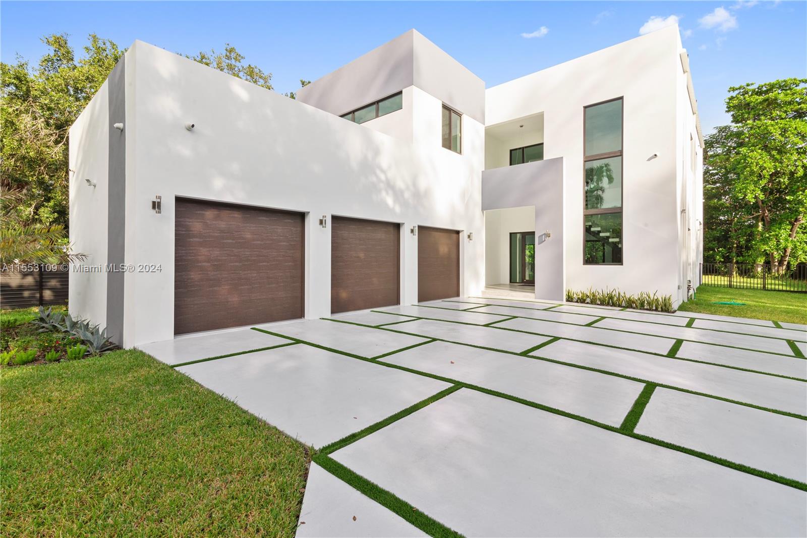 1401 SW 5th Ct, Fort Lauderdale, Florida 33312, 5 Bedrooms Bedrooms, ,4 BathroomsBathrooms,Residential,For Sale,1401 SW 5th Ct,A11553109
