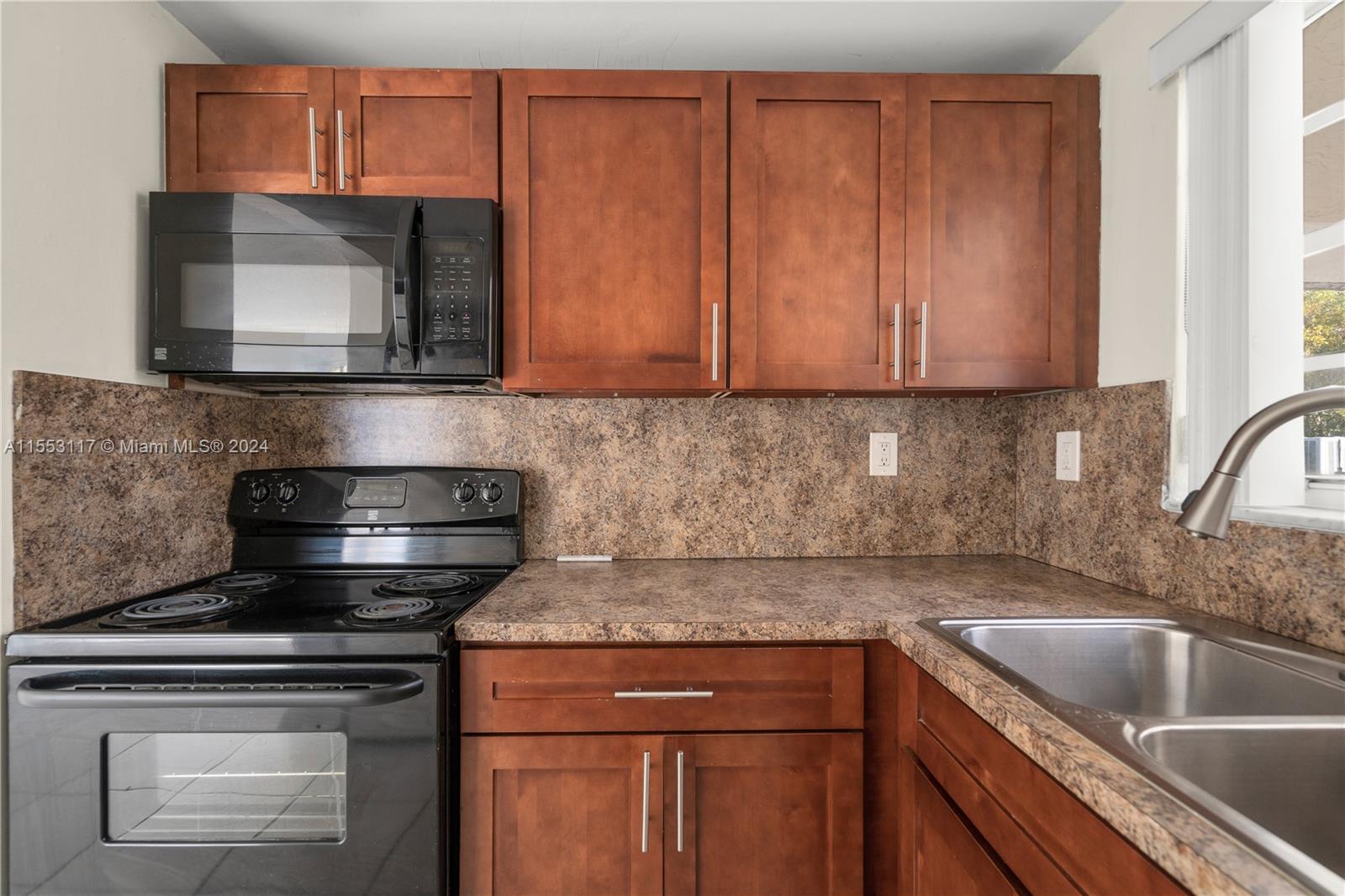 8870 Fontainebleau Blvd 503, Miami, Florida 33172, 2 Bedrooms Bedrooms, ,1 BathroomBathrooms,Residential,For Sale,8870 Fontainebleau Blvd 503,A11553117