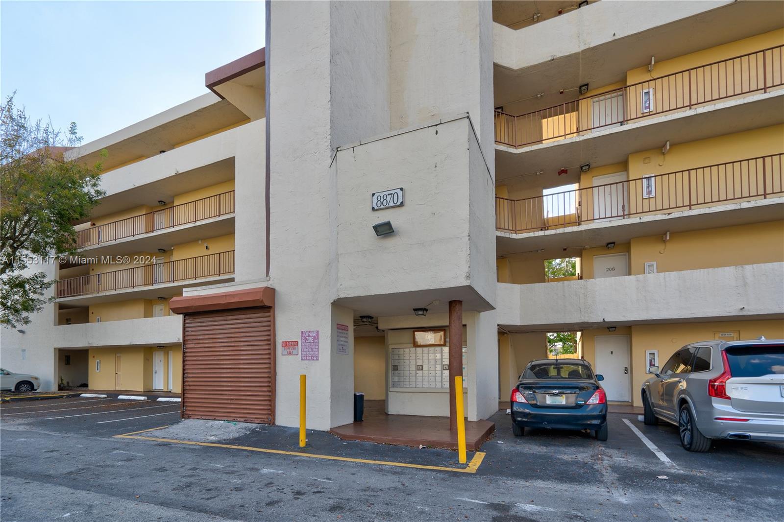 8870 Fontainebleau Blvd 503, Miami, Florida 33172, 2 Bedrooms Bedrooms, ,1 BathroomBathrooms,Residential,For Sale,8870 Fontainebleau Blvd 503,A11553117