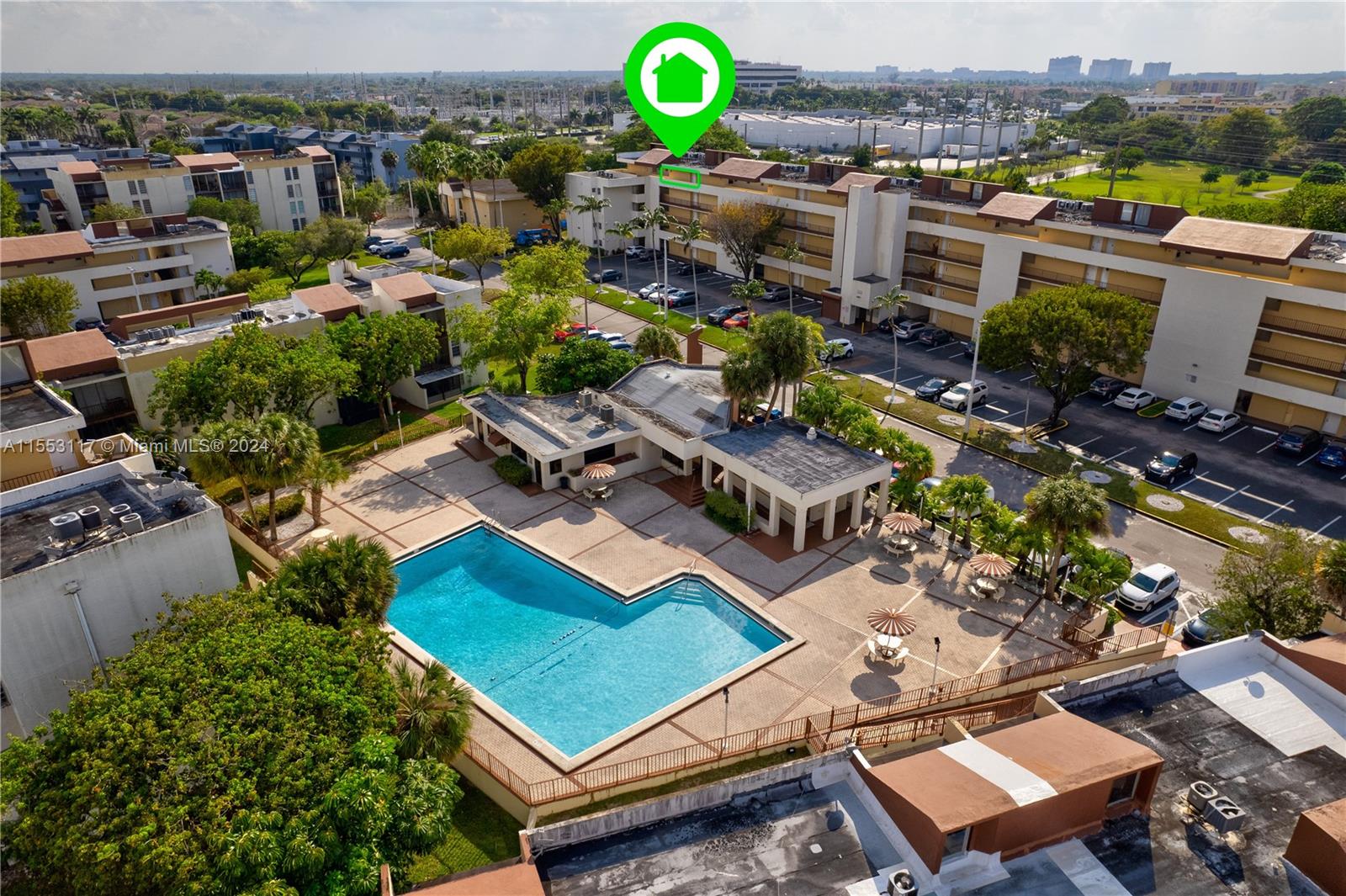 8870 Fontainebleau Blvd 503, Miami, Florida 33172, 2 Bedrooms Bedrooms, ,1 BathroomBathrooms,Residential,For Sale,8870 Fontainebleau Blvd 503,A11553117