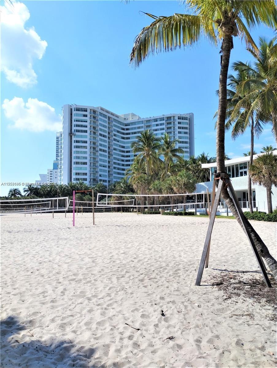 7135 Collins Ave 1712, Miami Beach, Florida 33141, 1 Bedroom Bedrooms, 1 Room Rooms,2 BathroomsBathrooms,Residential,For Sale,7135 Collins Ave 1712,A11553146