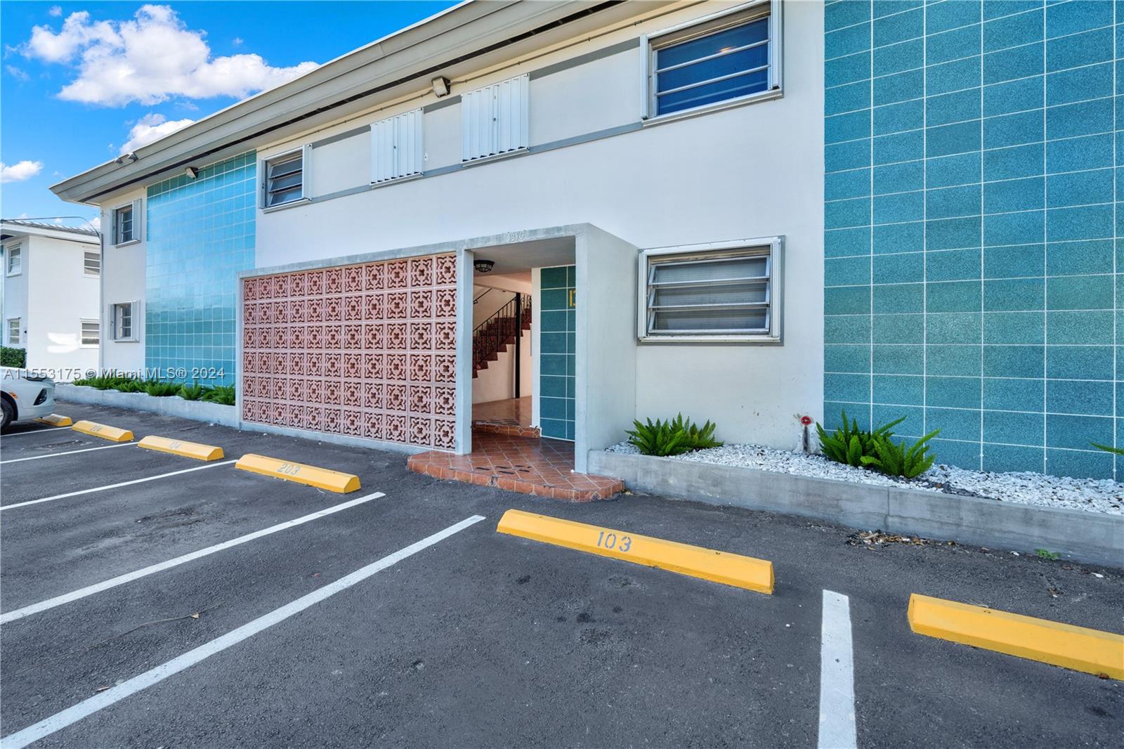 1316 NE 105th St, Miami Shores, Florida 33138, ,Commercialsale,For Sale,1316 NE 105th St,A11553175