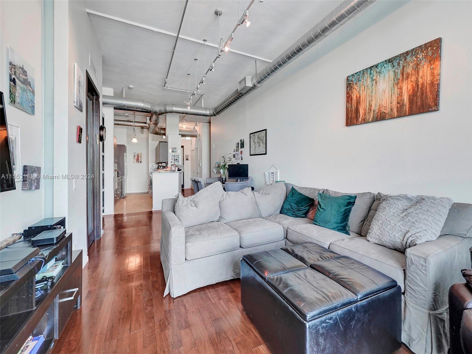 3029 NE 188 404, Aventura, Florida 33180, 3 Bedrooms Bedrooms, ,2 BathroomsBathrooms,Residential,For Sale,3029 NE 188 404,A11553181