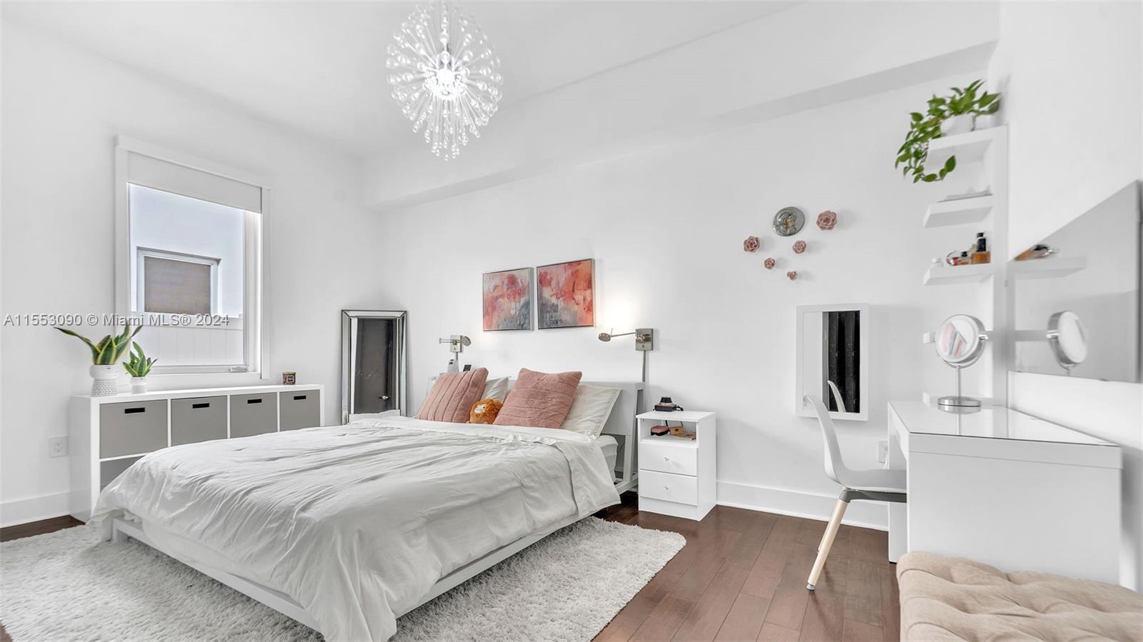 8248 NW 34th Dr, Doral, Florida 33122, 5 Bedrooms Bedrooms, ,6 BathroomsBathrooms,Residential,For Sale,8248 NW 34th Dr,A11553090